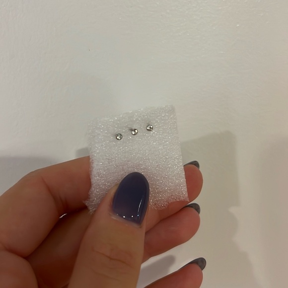 Bundle of three backless sterling silver nose rings - Picture 1 of 1